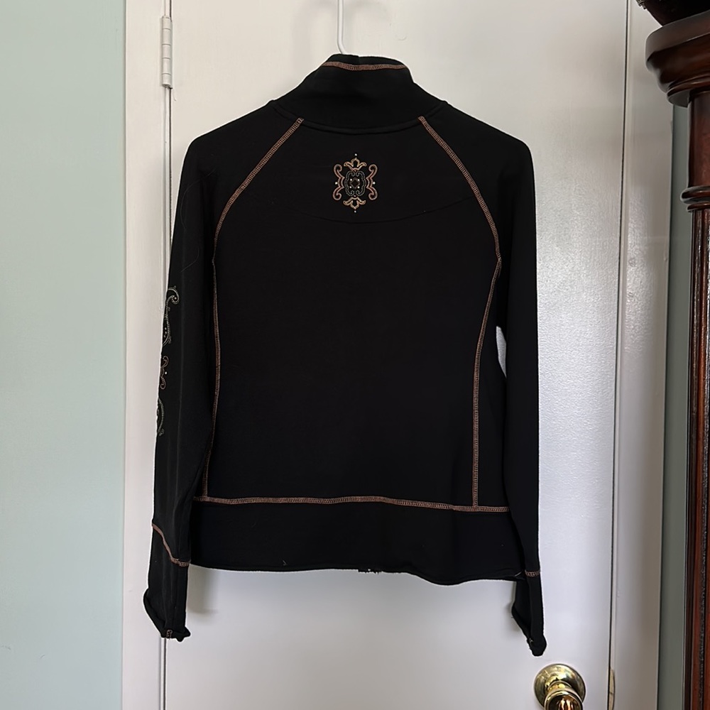 Calispia Sweatsuit Tracksuit Loungewear Two Piece Set in Black with Embroidery - Picture 4 of 16
